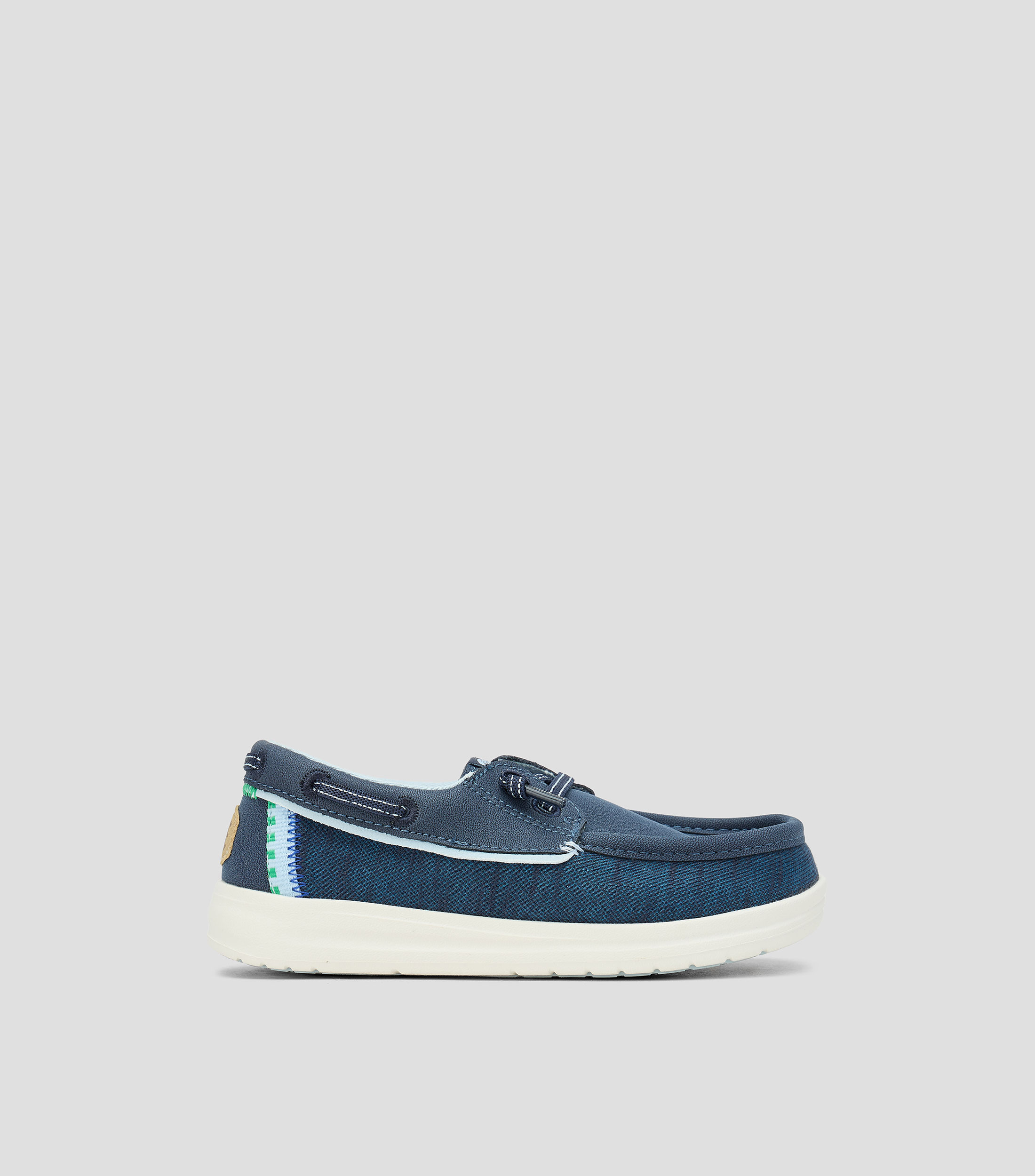 Tenis casuales tipo slip-on Niño